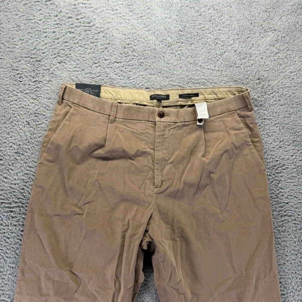 Banana‎ Republic Traveler Pant Mens 40x31 Beige Chino Tapered Relaxed Stretch
